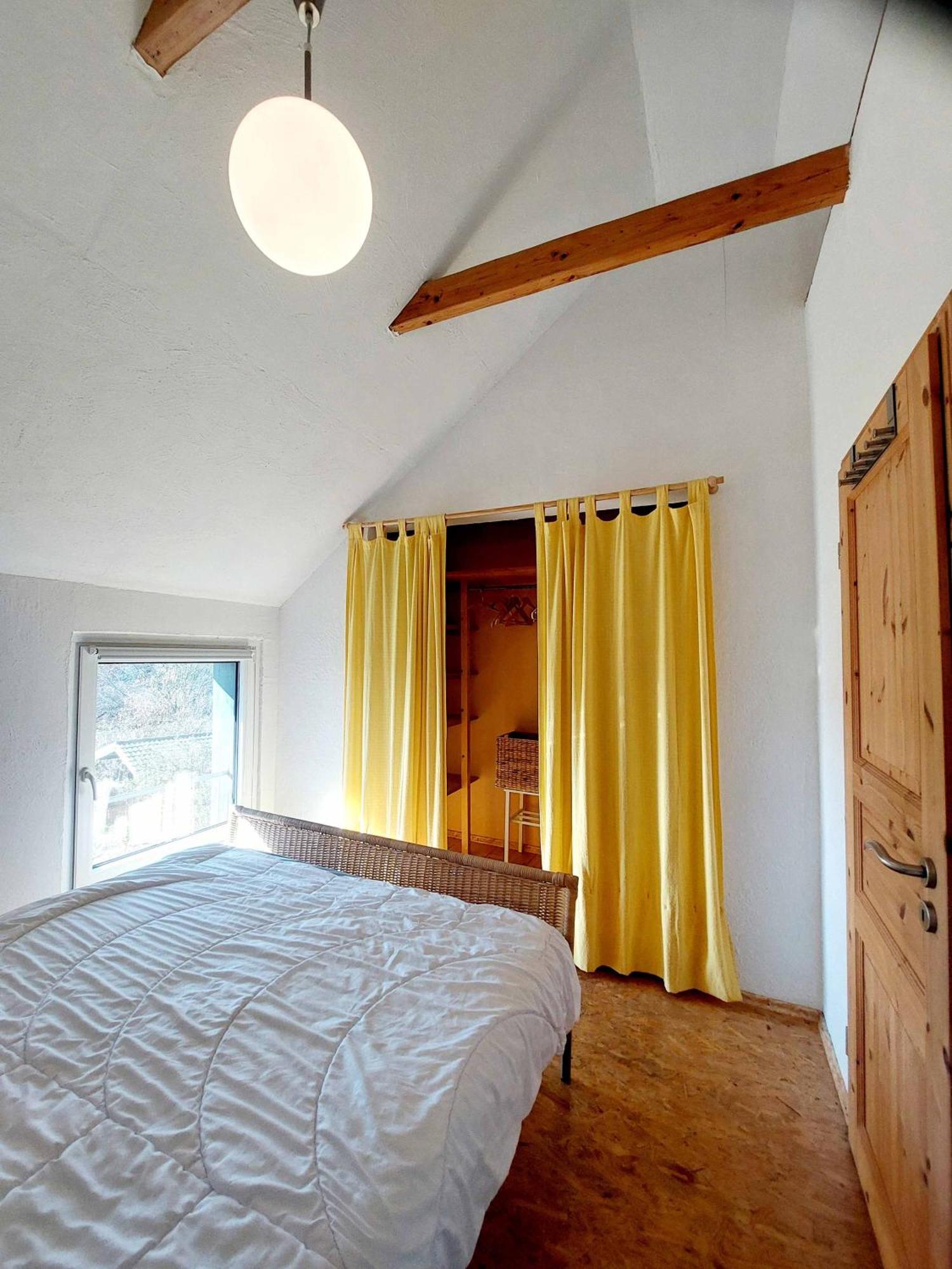Kleines Cottage mitten in der Natur mit eigener Terrasse und Sonnenbalkon Halver Exterior foto