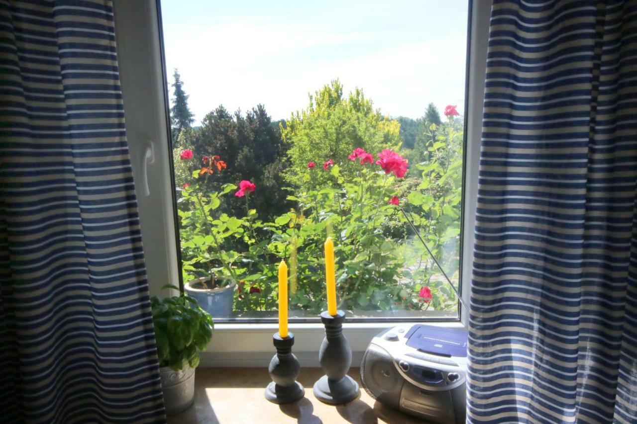 Kleines Cottage mitten in der Natur mit eigener Terrasse und Sonnenbalkon Halver Exterior foto