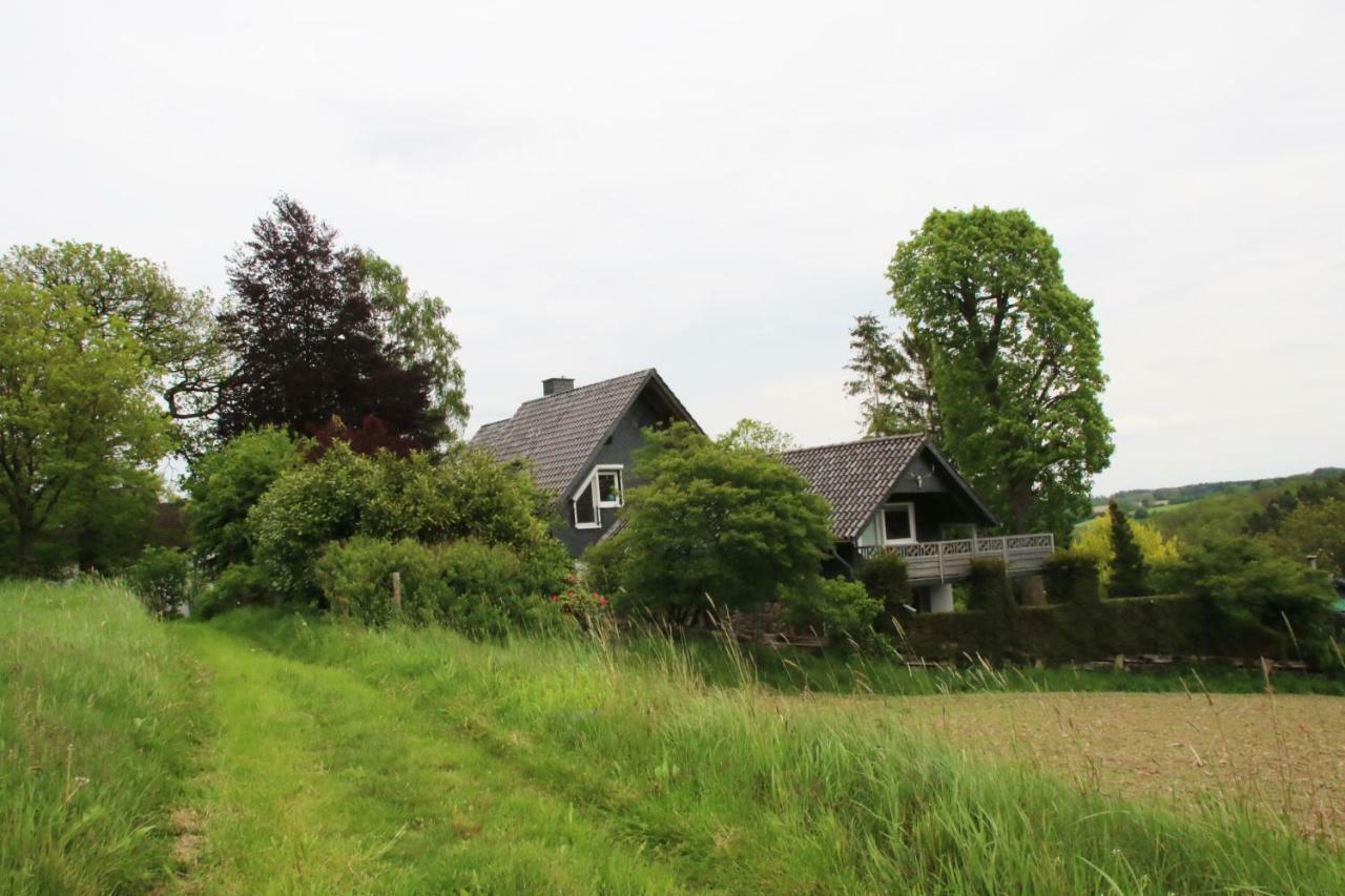 Kleines Cottage mitten in der Natur mit eigener Terrasse und Sonnenbalkon Halver Exterior foto